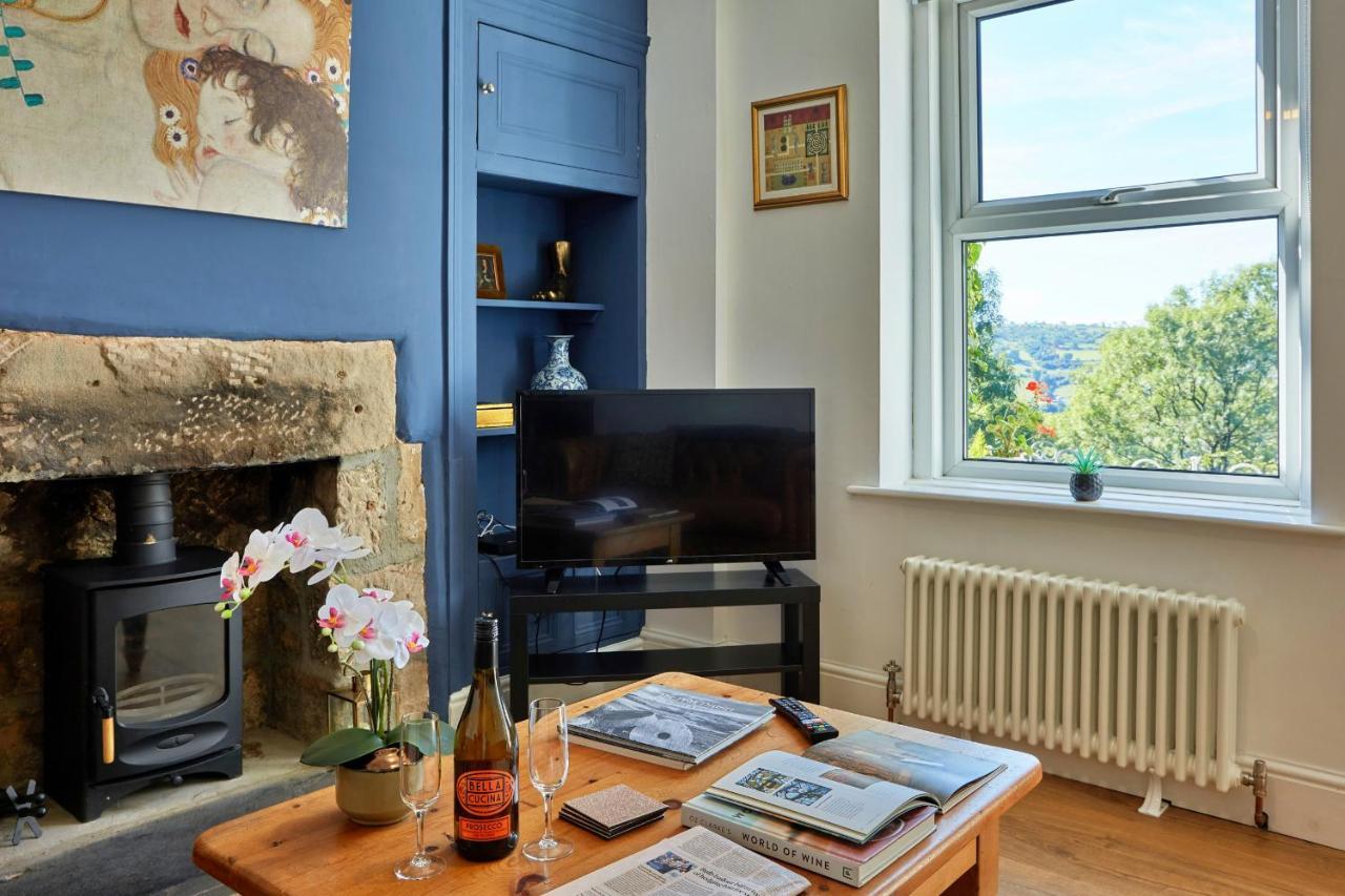 Finest Retreats - Peak View Villa Two Dales Екстериор снимка