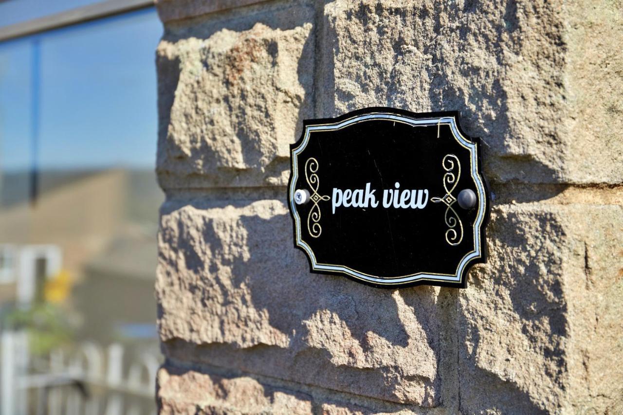 Finest Retreats - Peak View Villa Two Dales Екстериор снимка